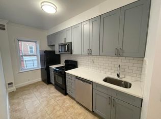 25-35 32nd St #1, Astoria, NY 11102