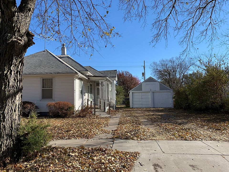2nd image of 1839-41 N Grand Island Ave