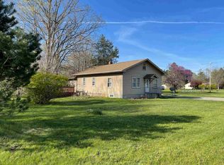 12736 Leo Rd, Fort Wayne, IN 46845