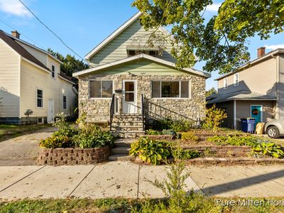 1209 California St NW, Grand Rapids, MI, 49504