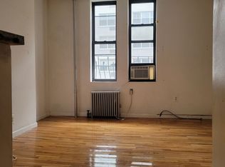 318 E 70th St #4FW, New York, NY 10021