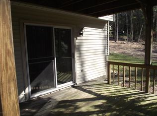 513 Starlite Ct, Stroudsburg, PA 18360