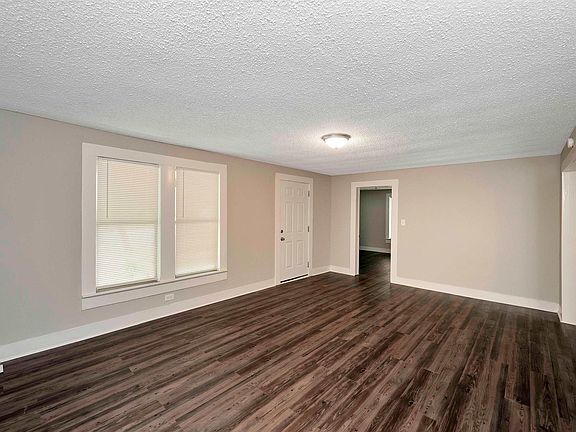 5th image of 727 9th St N
