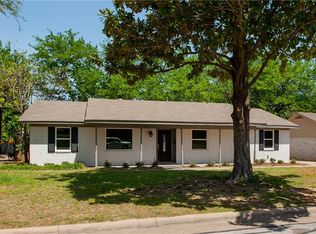 12316 Bella Vino Dr, Fort Worth, TX 76126