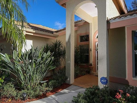 2nd image of 4435 Ascot Cir