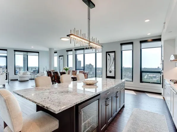 1240 S 2nd St, Minneapolis, MN