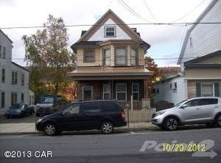 37 W Ridge St, Lansford, PA 18232