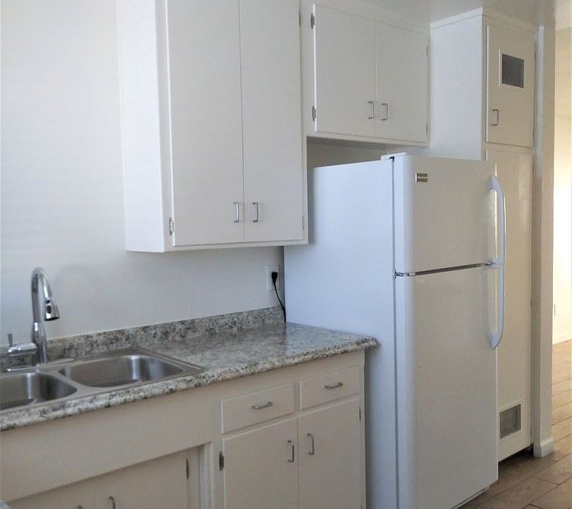1st image of 4323 Mission Bay Dr APT I
