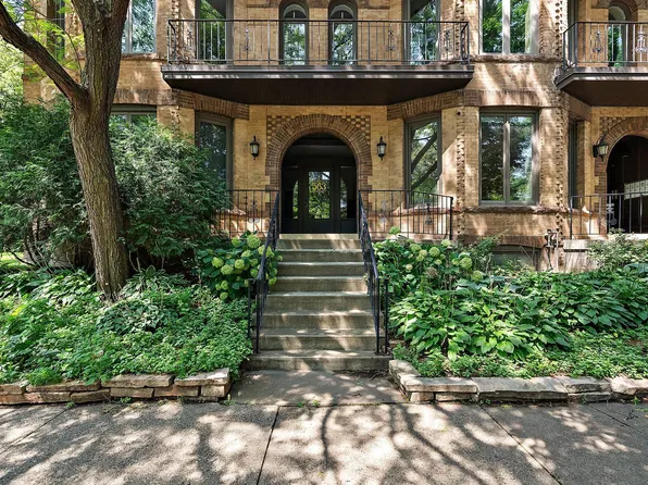 563 Laurel Ave #9, Saint Paul, MN 55102