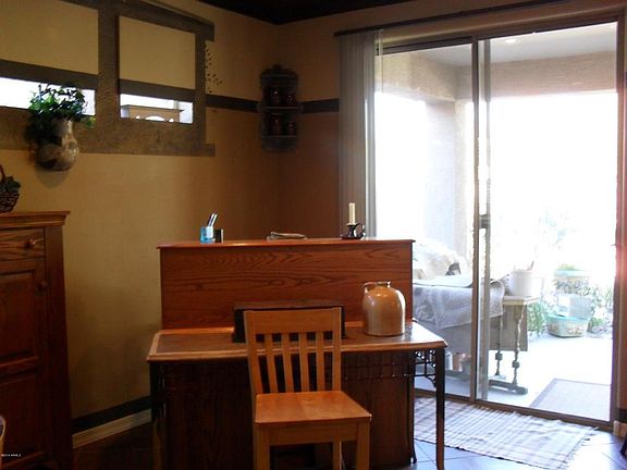 5th image of 44428 W Yucca Ln