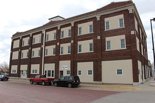 1st image of 300 S Main St #6