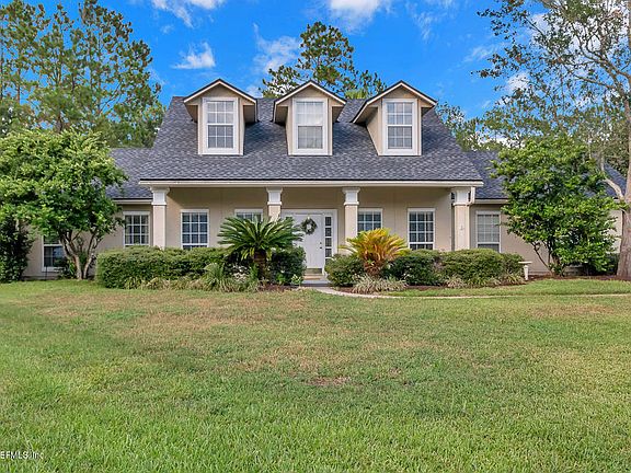 2nd image of 508 Vinca Pl