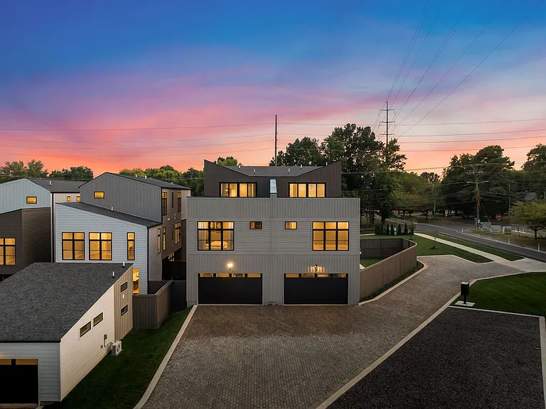 2305 Eastland Ave #A — Photo 51