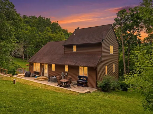 W3886 Hickory TERRACE, La Crosse, WI 54601