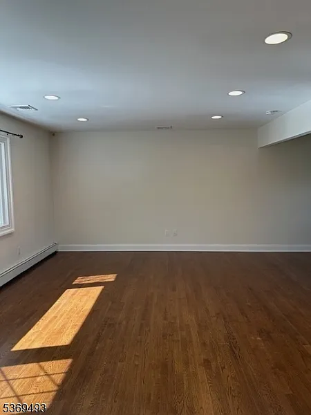 4 bed, 2.5 bath, $4,500 — Photo 4