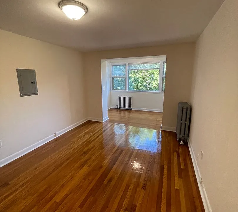 1315 Commonwealth Ave #6