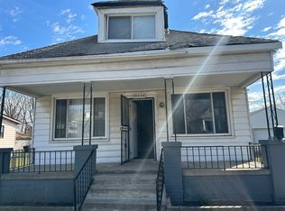 18048 Albany St, Detroit, MI 48234