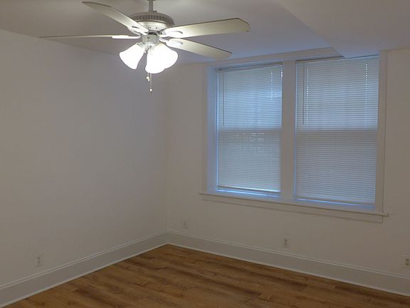 5th image of 3413-21 N Marshfield Ave #3415-G