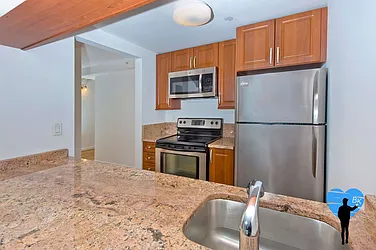 Rented by Next Door Realty NYC