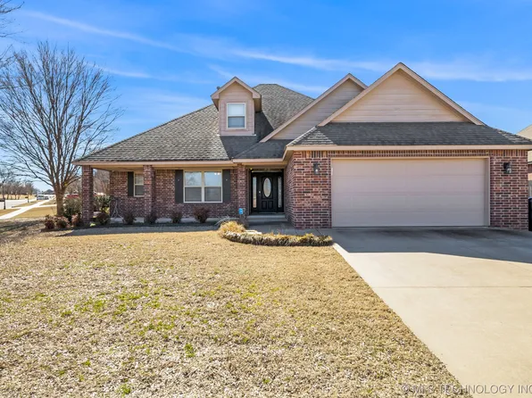 14560 Jordan Ct, Glenpool, OK 74033