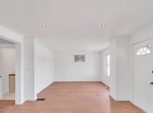 2414 Howard Ave, Windsor, ON N8X3V3