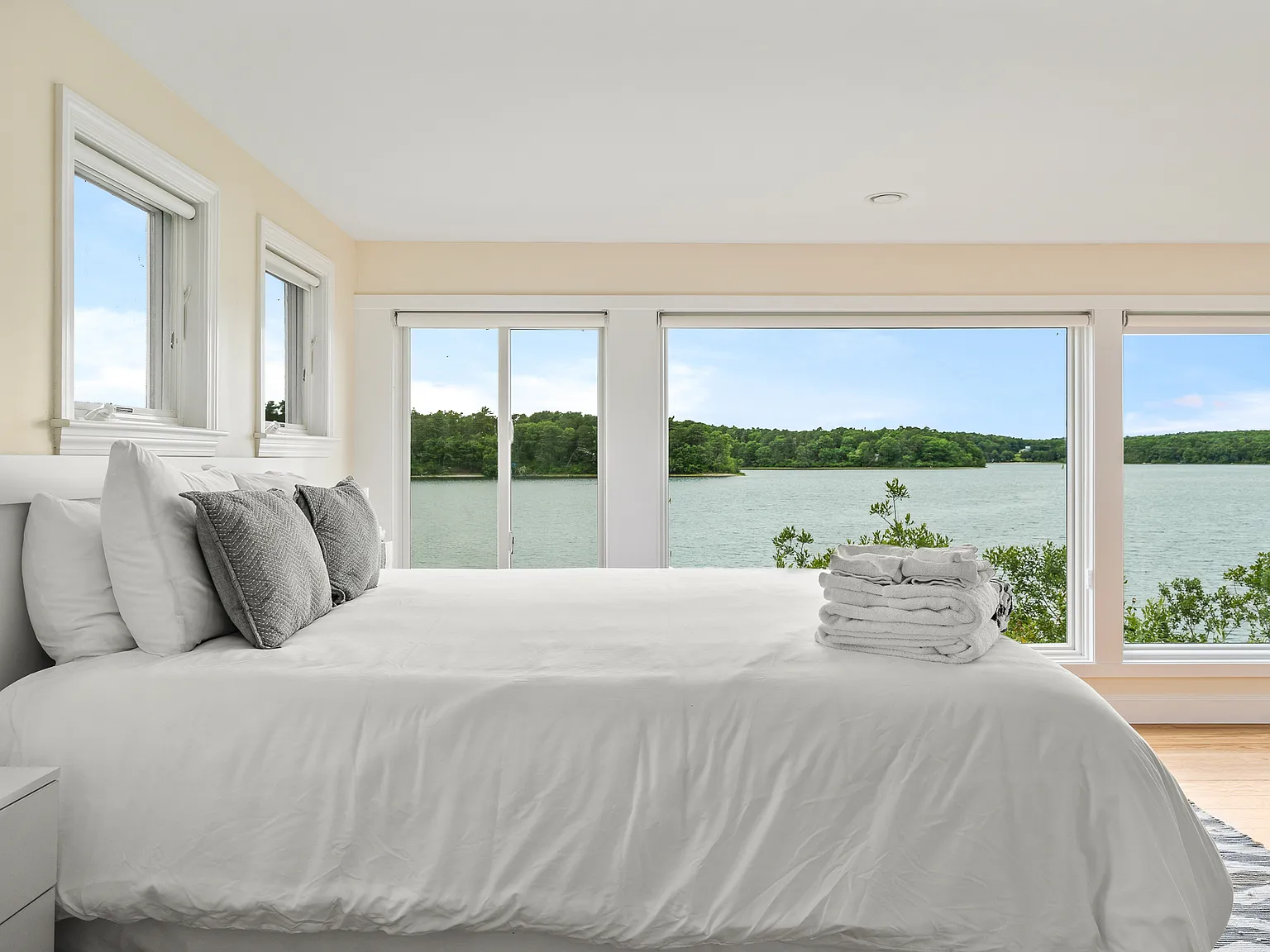1 bed, 800 sqft, $3,450 — Photo 3