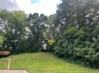 Summit Ln E, Burnsville, MN 55337