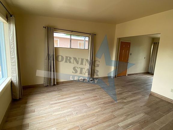 4th image of 1530 Dorothy Cir