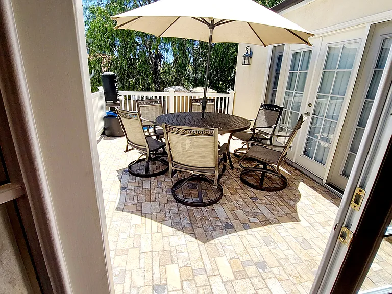 1445 Crestview Ct — Photo 8