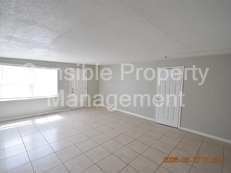 2700 26th St N — Photo 21