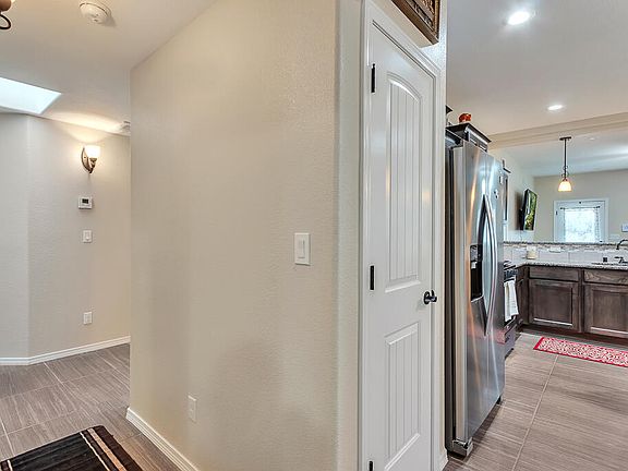 5th image of 14824 Ava Leigh Ave