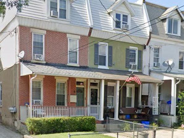 235 Rochelle Ave APT 1