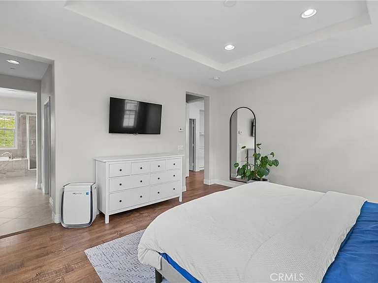 33 Gamella St — Photo 15