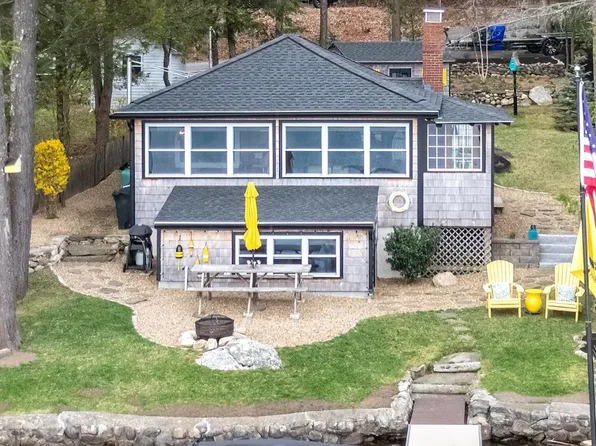 50 Timberlane Road, Hampstead, NH 03841