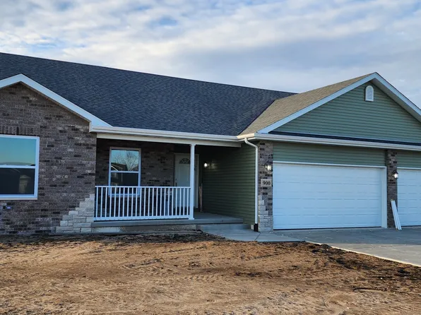 900 E Jesse Ct, Coal City, IL 60416