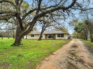 36 Graydon Rd, Whitesboro, TX 76273