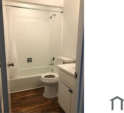 6016 Regent Mnr — Photo 12