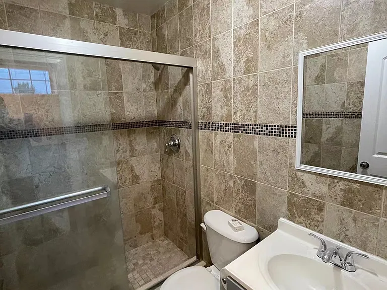 841 Marcy Ave #B — Photo 6