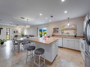 618 97th Ave N, Naples, FL 34108