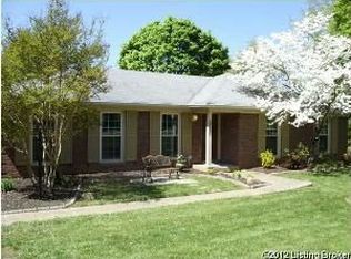 2710 Six Mile Ln, Louisville, KY 40220