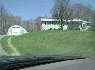 298 Gringo Independence Rd #R, Aliquippa, PA 15001