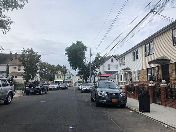4th image of 10761 124th St