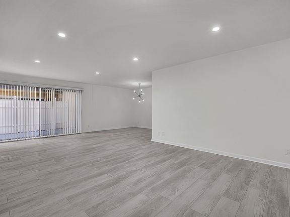 5th image of 1432 S Saltair Ave APT 302