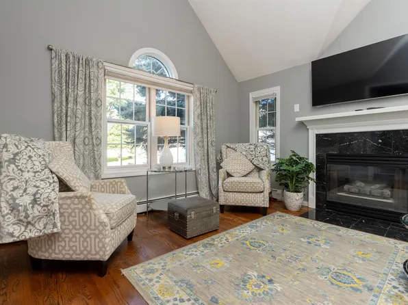 51 Drakes Landing, Hampton, NH 03842
