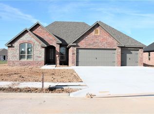 7120 Kingston Ave, Springdale, AR 72762