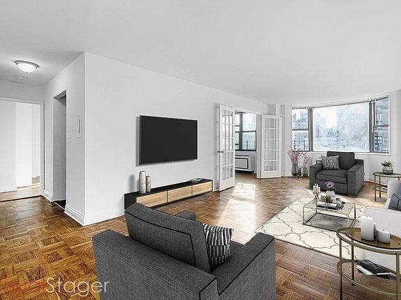 2nd image of 400 E 71st St APT 4D