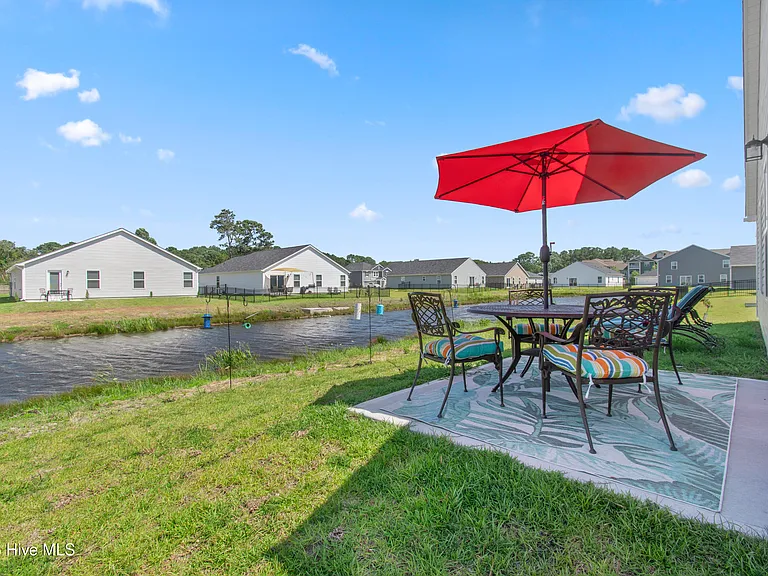4917 Abbington Oaks Way SE — Photo 18