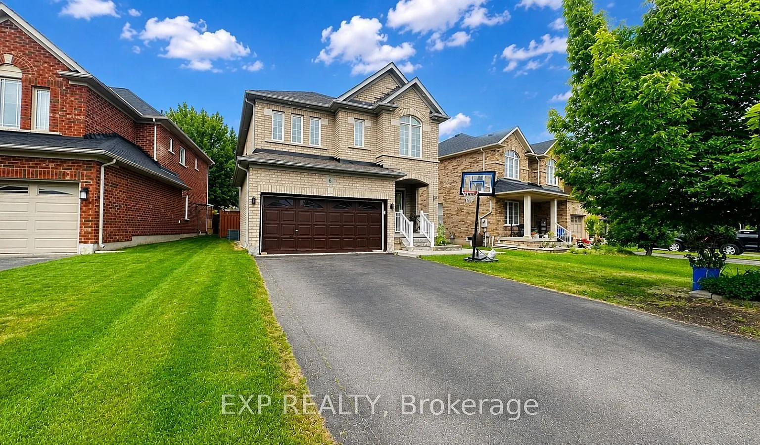 2 bed, $1,749 — Photo 3