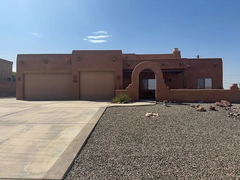 3658 Hattaras Ln — Photo 1