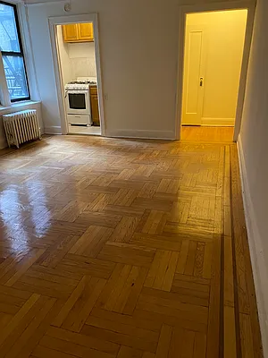 Rented by BSRG Realty | media 6